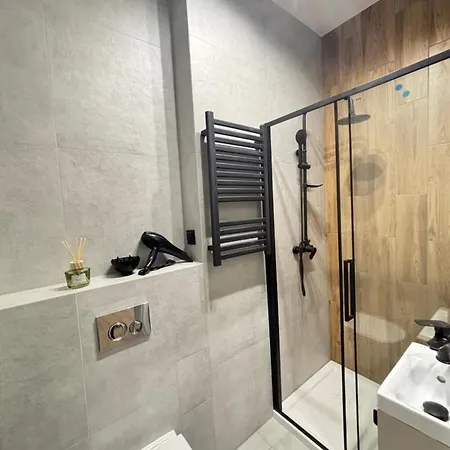 Styczynskiego 2 アパート